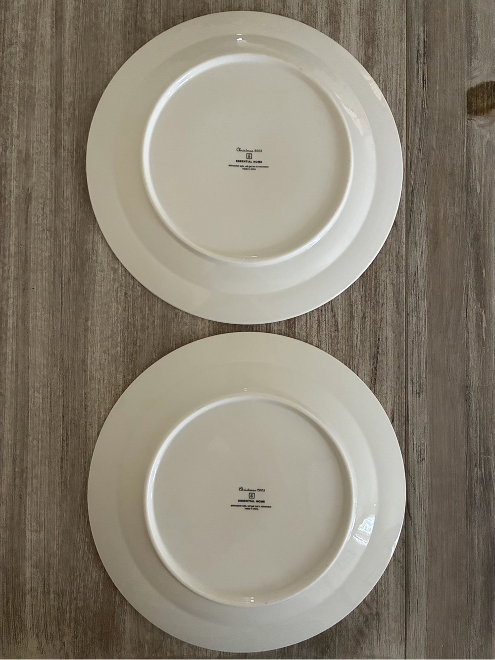 Set of 4 Essential Home Tartan Ribbon Christmas 2005 Holly Dinner Plates - Picture 6 of 6